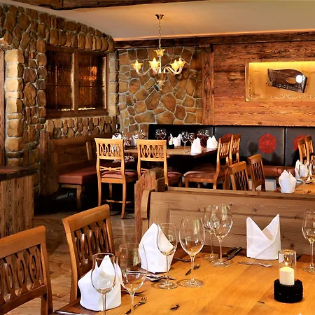 Отель Rose Майрхофен