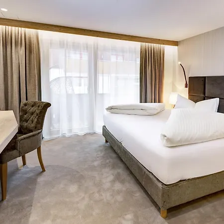 Rose Майрхофен